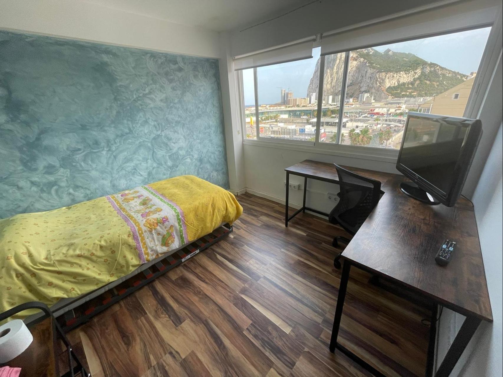 Closest Room To Gibraltar Border La Linea de la Concepcion Exterior photo